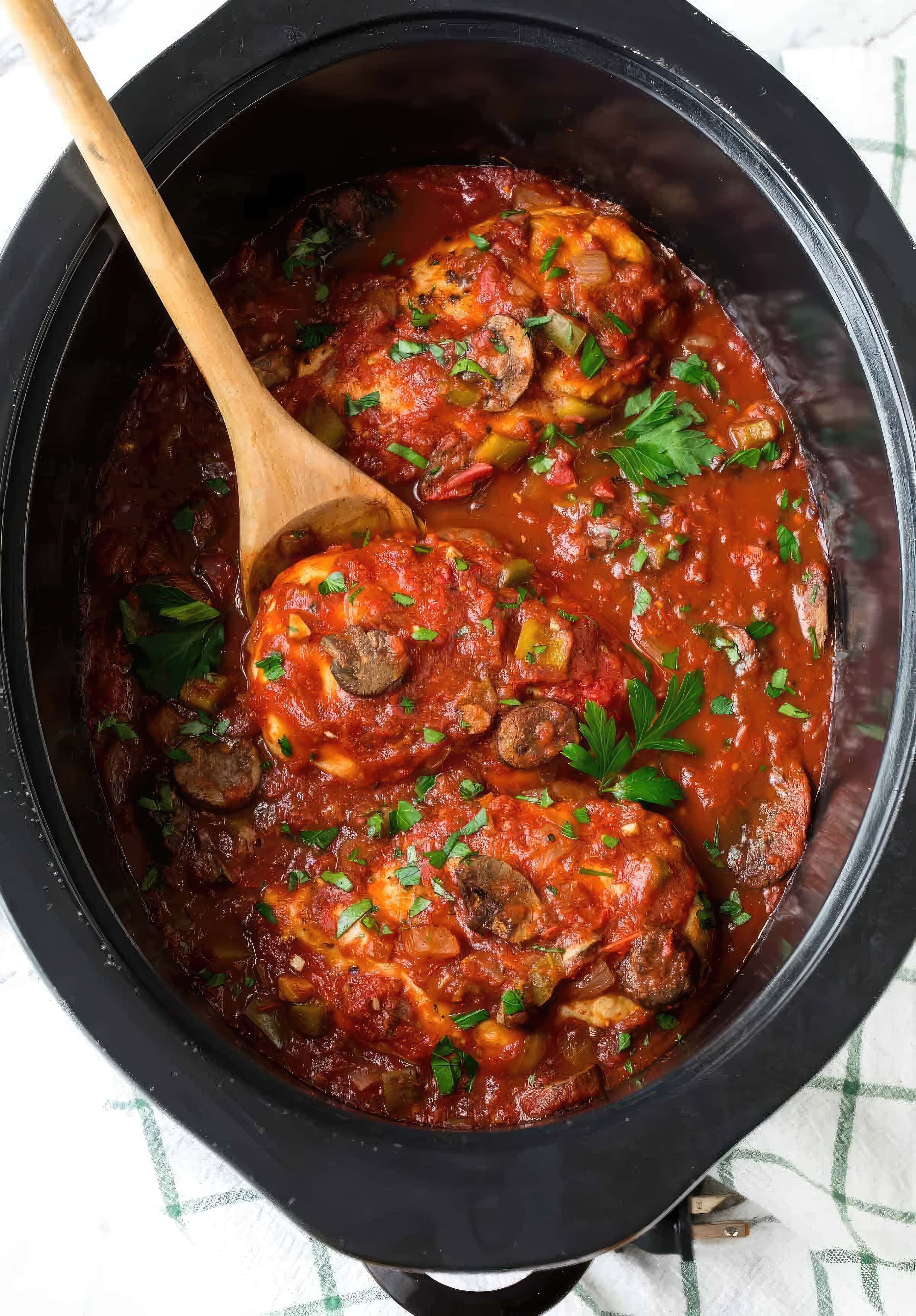 Image of slow cooker chicken cacciatore